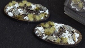 GamersGrass Winter Bases Oval 90mm x2